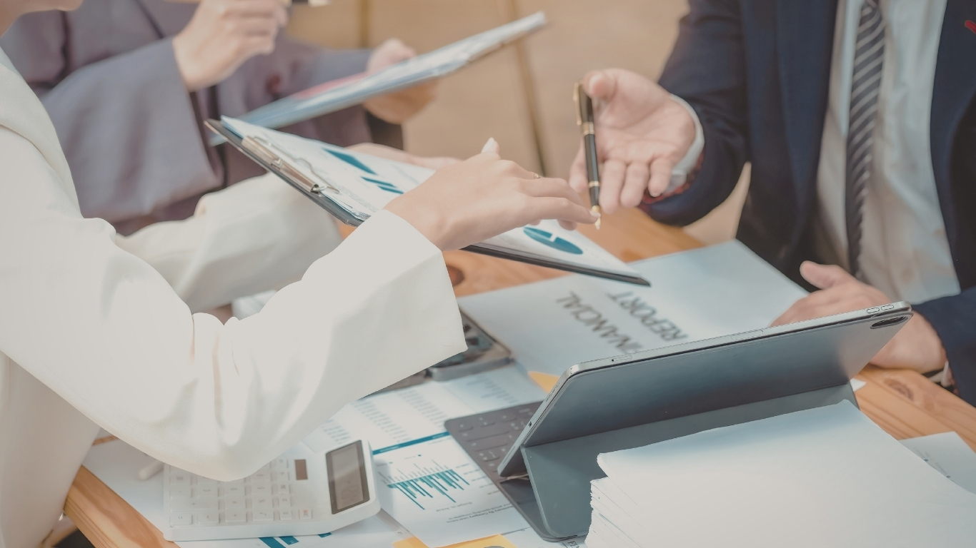 Building Beyond Blueprints: Fortifying Wealth for Canadian Construction Leaders