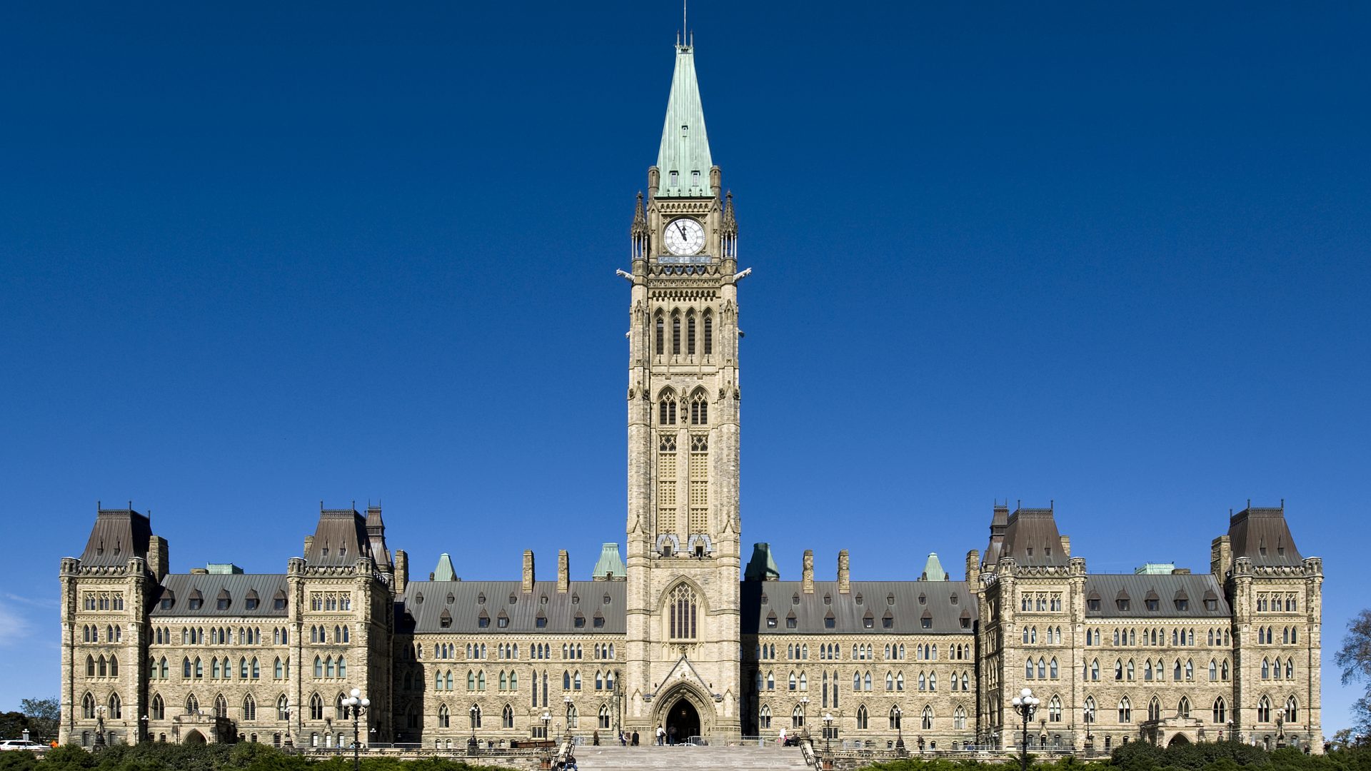 Centre Block on Parliament Hill in Ottawa representing Canadian corporation rules