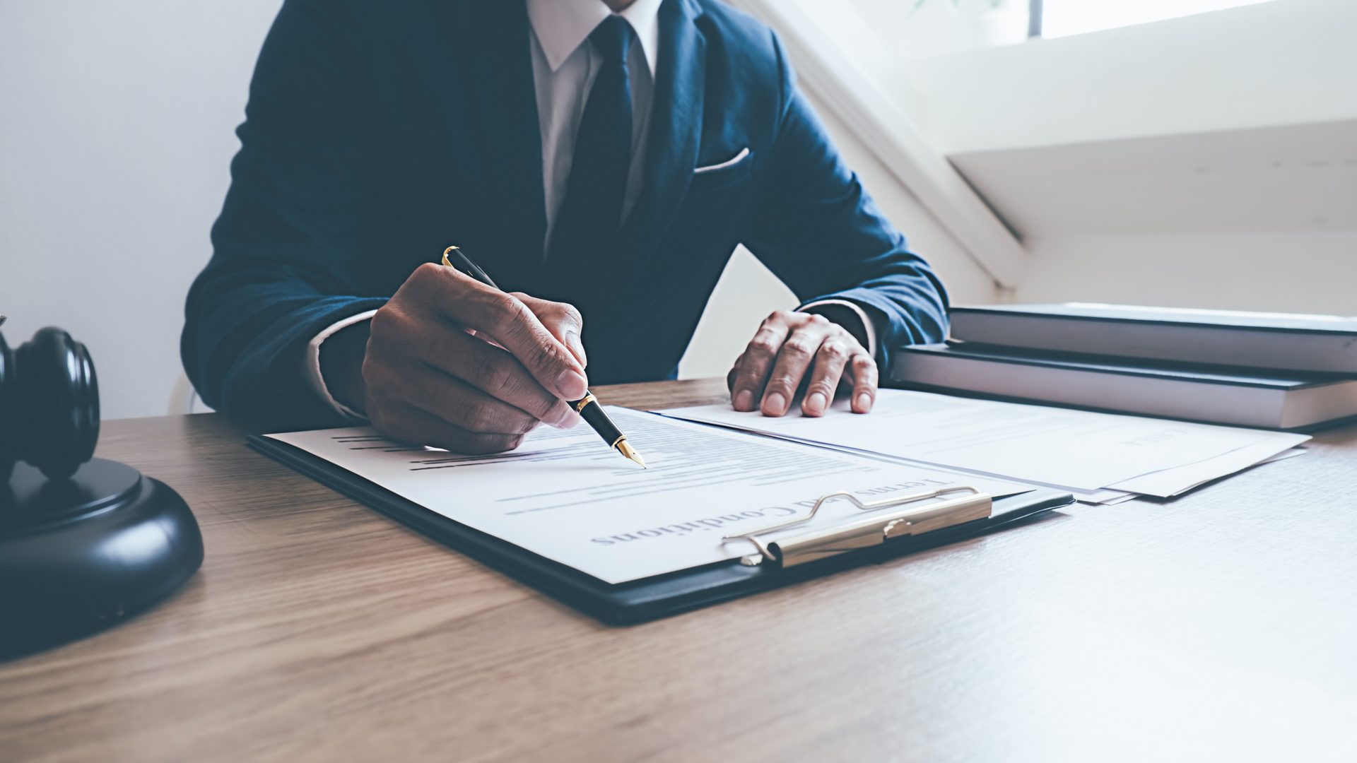Selling a Law Practice Checklist for Canadian Lawyers