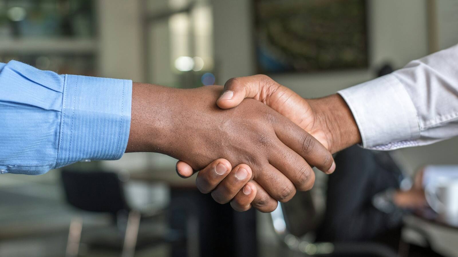 Financial Advisor for Logistics and Transportation Owners