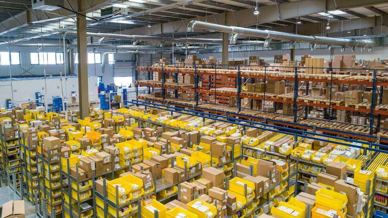 Incorporating a Logistics Company in Canada