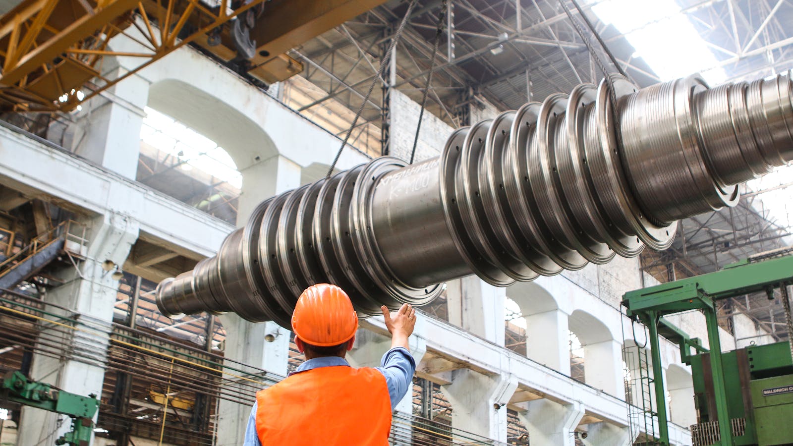 Financial Advisor for Manufacturing Business Owners in Canada