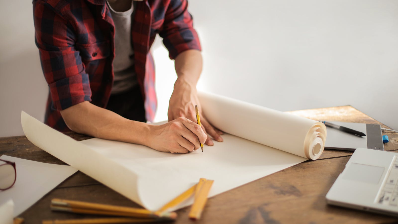 Wealth Management for Manufacturing Business Owners in Canada