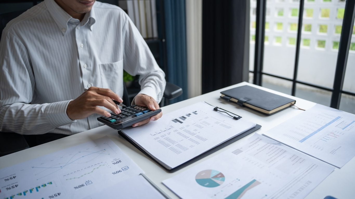 Managing Credit & Building Credit Score